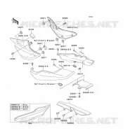 CACHE LAT&Eacute;RAL/GARDE CHAINE pour Kawasaki ER-5 2001