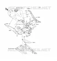 CACHE LAT&Eacute;RAL/GARDE CHAINE pour Kawasaki ER-6F 2007