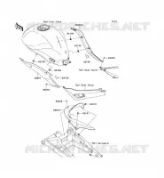 CACHE LAT&Eacute;RAL/GARDE CHAINE pour Kawasaki ER-6F 2011