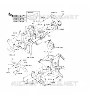 CACHE LAT&Eacute;RAL/GARDE CHAINE pour Kawasaki VN900 CUSTOM 2010
