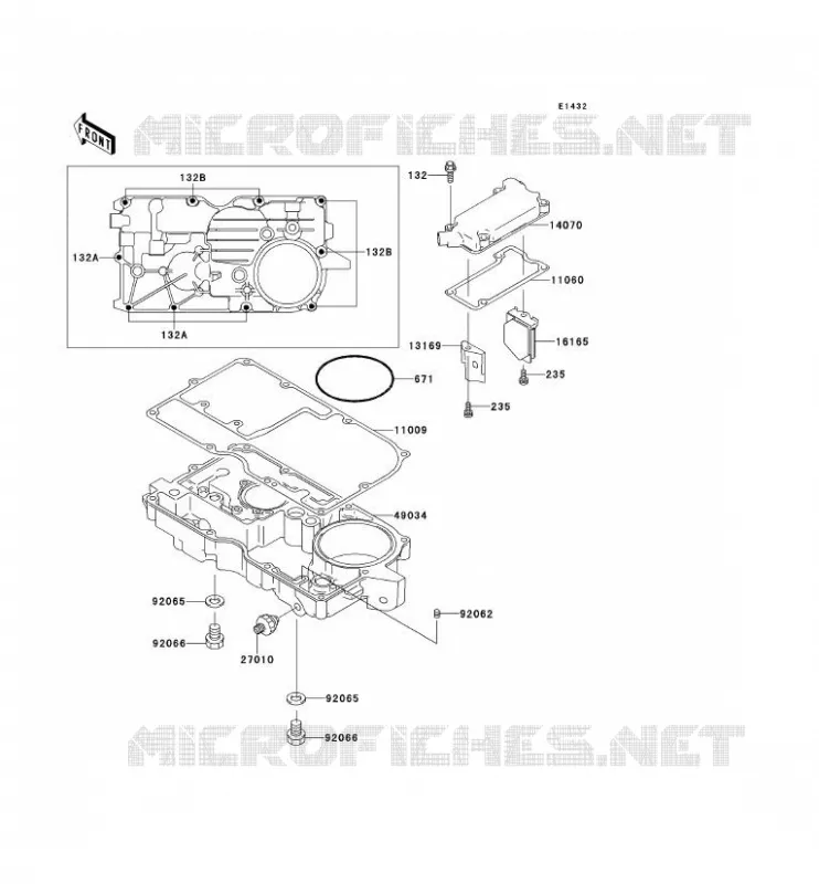 COUVERCLE RENIFLARD/CARTER D'HUILE Kawasaki MOTOS 1000 1999 1000GTR  ZG1000-A14