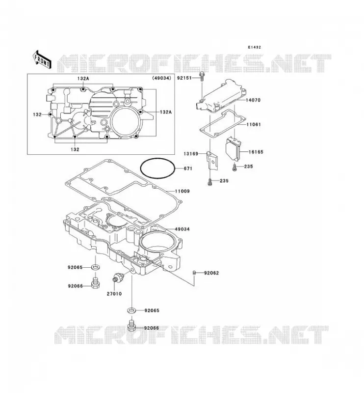 COUVERCLE RENIFLARD/CARTER D'HUILE Kawasaki MOTOS 1000 2003 1000GTR  ZG1000-A18
