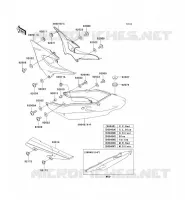CACHE LAT&Eacute;RAL/GARDE CHAINE pour Kawasaki ZR-7S 2003