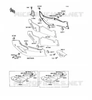 CACHE LAT&Eacute;RAL/GARDE CHAINE pour Kawasaki ZXR750 1989