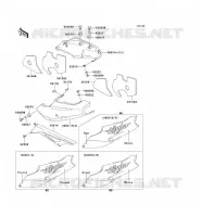 CACHE LAT&Eacute;RAL/GARDE CHAINE pour Kawasaki NINJA ZX-9R 1996