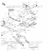 CACHE LAT&Eacute;RAL/GARDE CHAINE pour Kawasaki Z650 2020